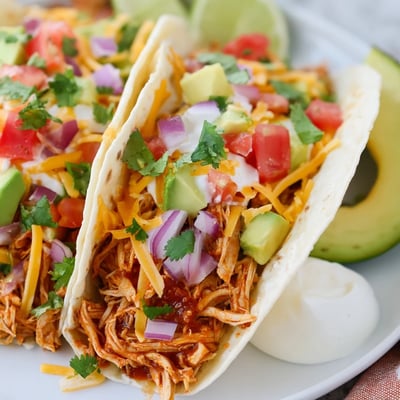 Slow Cooker Shredded Chicken Tacos
